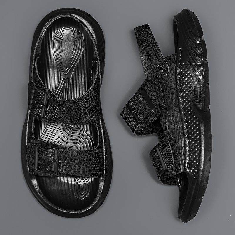 

Men s shoes 2025 summer new wear breathable beach platform men s trend ultra-light stepping on shit feeling cool slippers 38