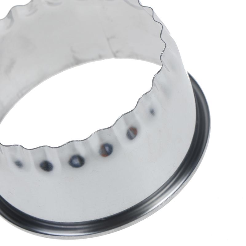 3 ks Kulaté/Květinové Vykrajovátko na Těsto Nerezové Vykrajovátko na Knedlíky