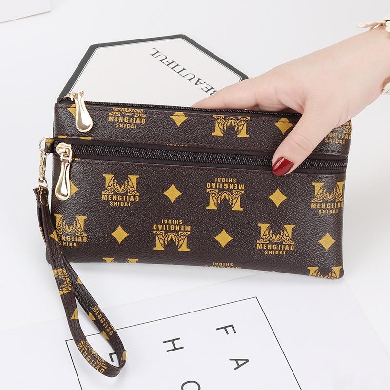 Clutch Bag New Women's Wallet Fashion Versatile Casual Mobile Phone Bag Women's Change Bag Simple Small Square Bag