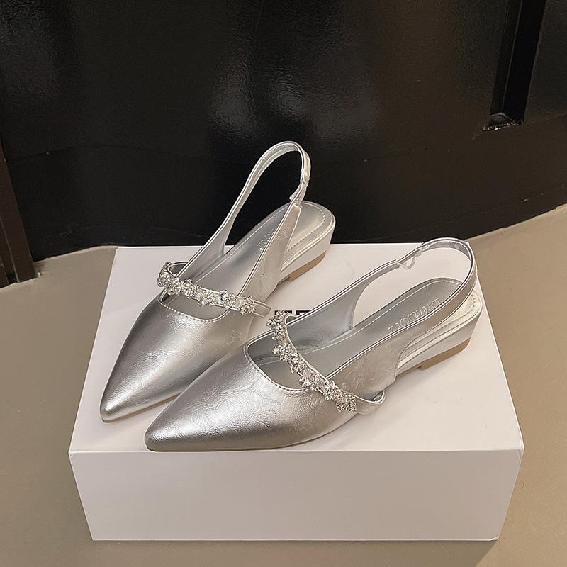 One word with rhinestone sandals female 2025 summer new fairy wind bag head half drag flat shoes pointed single shoes female outer wear