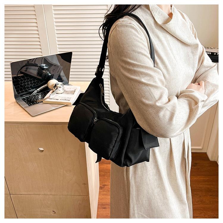 Korean Retro Shoulder Bags for Women Outdoor Travel Ladies Multi-Pocket Crossbody Bag Simple Solid Color Girl Hobos Tote Handbag