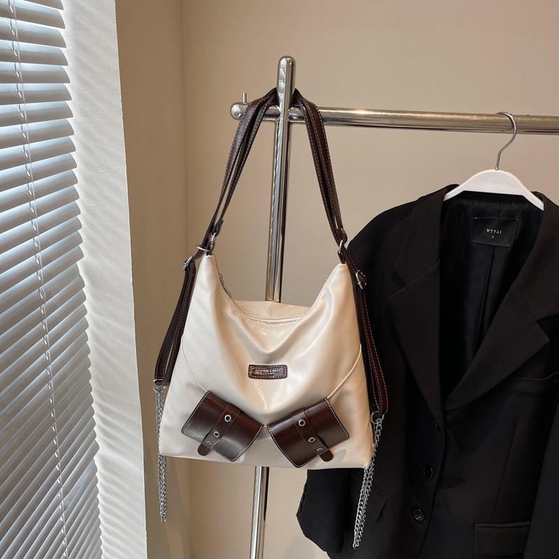 

Сумка-тоут для通勤, женская, большой вместимости, новая нишевая цепочка, сумка-мессенджер на одном плече, высококлассный рюкзак