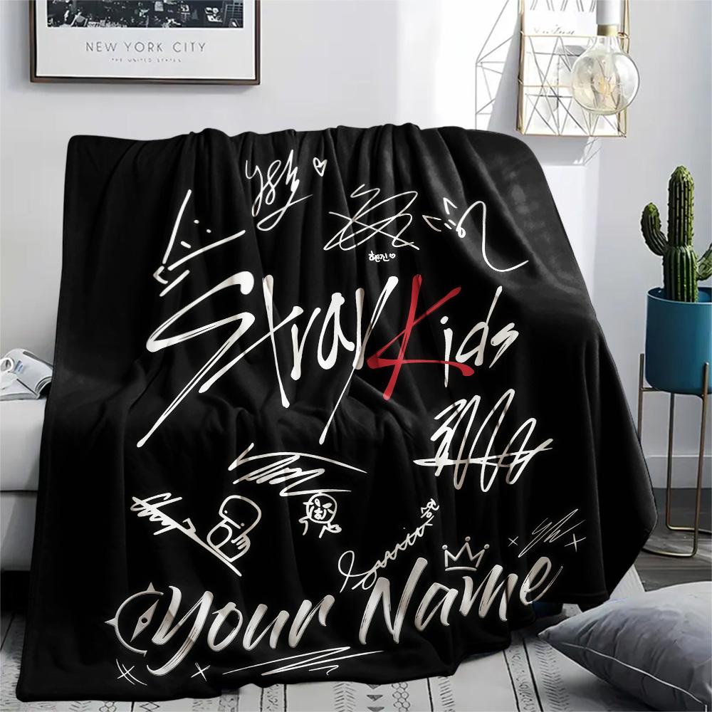 1 Stück Individueller Name SKZ Gemustert Flanelldecke Geeignet für Alle Jahreszeiten für Heimdekoration Wärme und Komfort Geschenke Feiertagsgeschenk -HE211