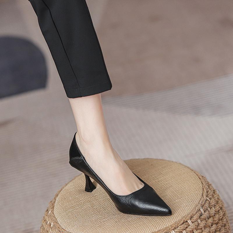 

2024 Spring/Summer Soft Leather Black Heels - Comfortable All-Day Work Shoes for Women 35 абрикосовый