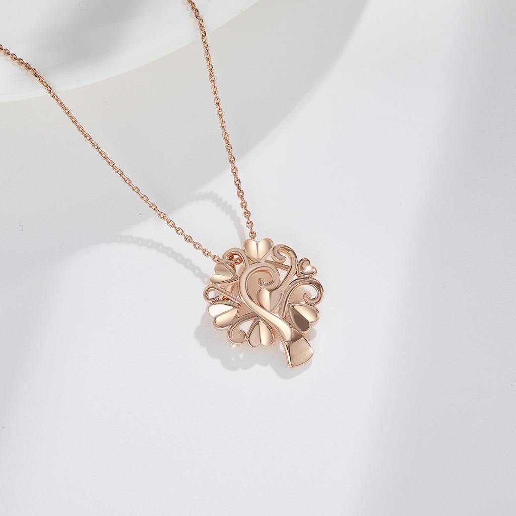 Fashion Necklace Simple Christmas Tree Shape Necklace Women's Elegant and Generous Pendant Necklace for Women