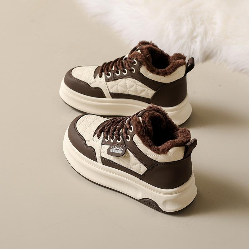 Women's Thick-soled Winter Lightweight Warm One-step Padded Snow Boots Non-slip Wear-resistant Casual Sneakers Cotton Boots Sneakers