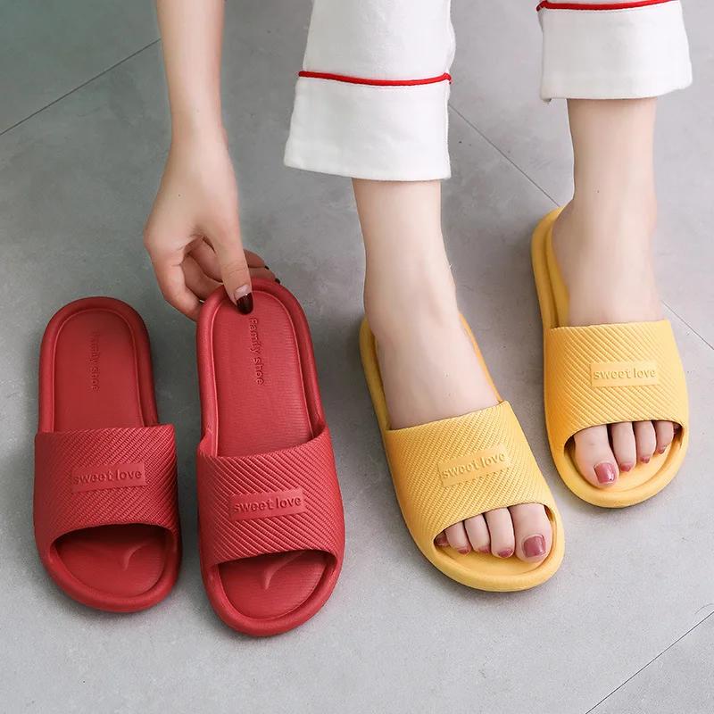 Fashion Summer Bathroom Slippers Men Women Non-slip fashion Slides Indoor House EVA Slippers Woman Couples at Home Happy Flops