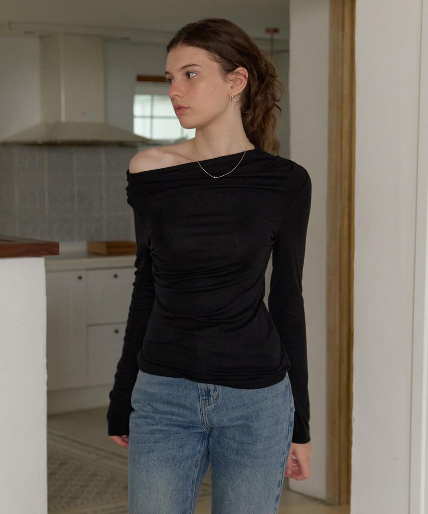 RE L Orrin Shirring T-Shirt (Black)