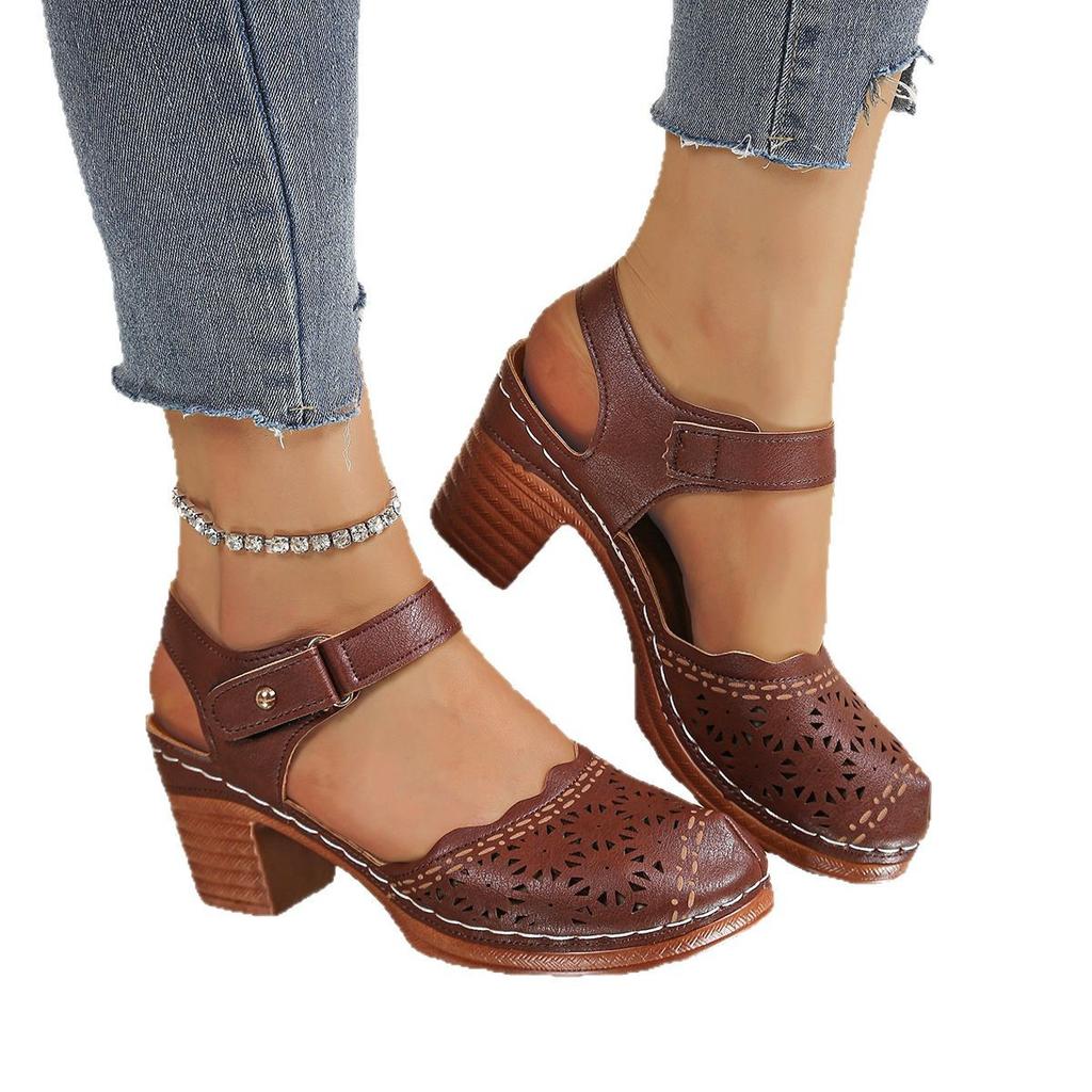 Fashion Casual Large Size Sandals For Women Soft Bottom Low Heel Hollow Sandals 2025 Closed Toe Hollow Closed Toe Sandals Women Dressy