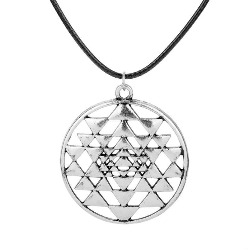 Nordic Jewelry Viking With Geometric Pendant And Electroplated Alloy For Gift For Travelers