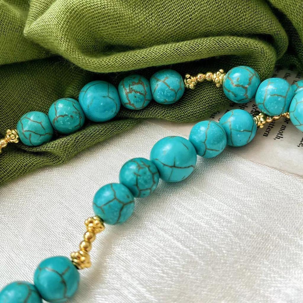 Vintage Green Artificial Turquoise Small Long Chain Sweater Chain Necklace Women's Light Luxury Niche Atmosphere Necklace