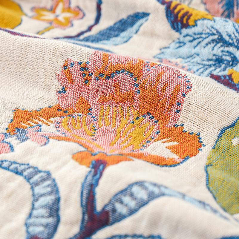 Four-layer Gauze Towel Quilt, 100% Cotton, Double-sided Blanket, Richly Adorned with Flowers