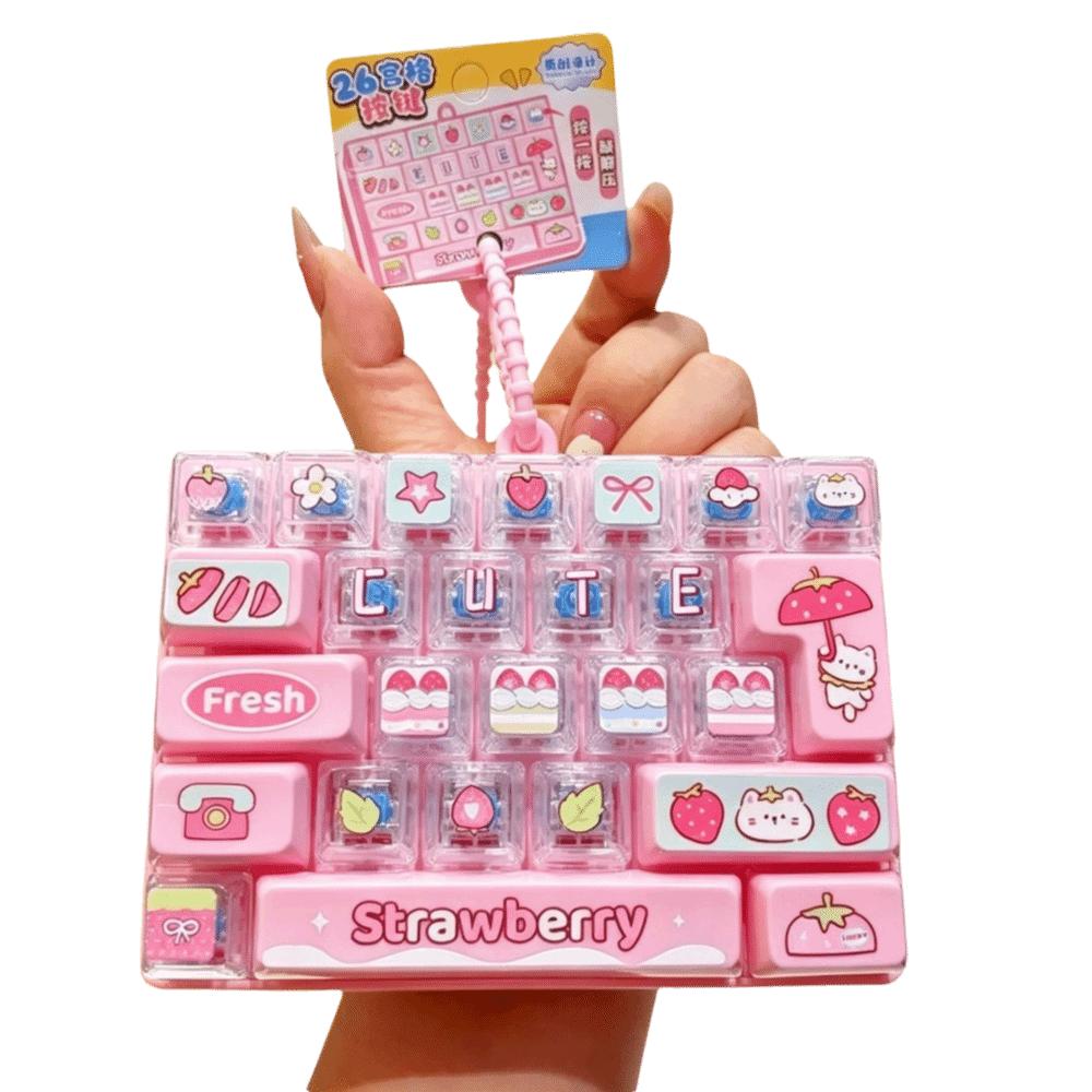 Transparent Dual-Tone Mini Keyboard Pendant 26-Key Keyboard Keychain  Desktop Decoration