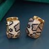 Pendientes Huggie con Estampado de Leopardo y Circonita Cúbica de Moda, Pendientes de Aro Multicolor Totalmente Incrustados con CZ para Mujer