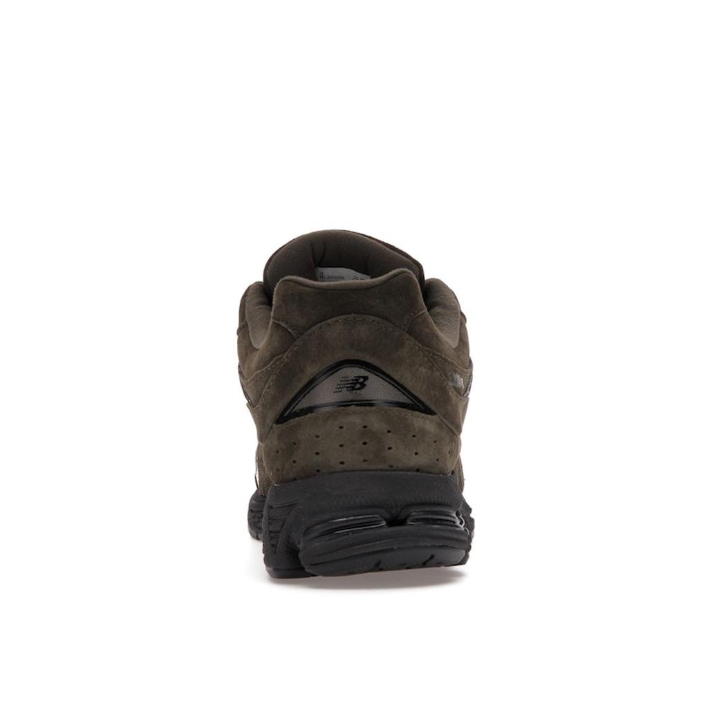 New Balance 2002R Olive Unisex Sneakers Green Olive-Green Black ML2002RM