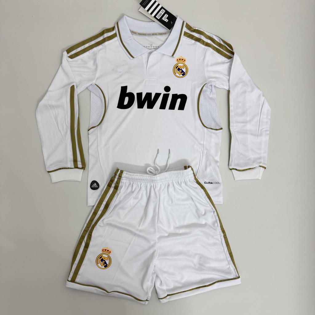 Kinder Vintage Langarm Fußballtrikot: Brasilien, Manchester United, Real Madrid & Barcelona Designs