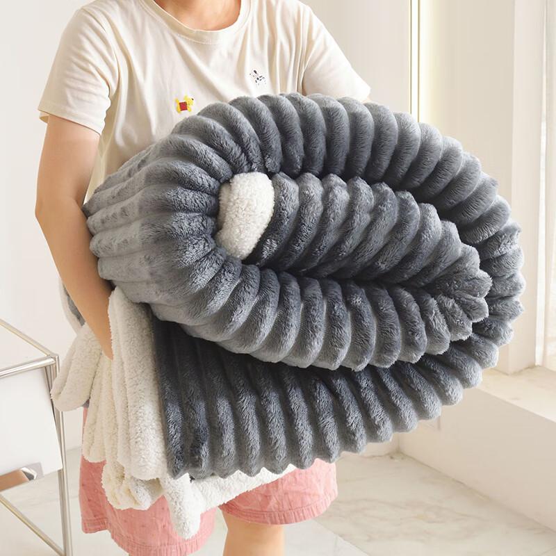 

LISM Coral Fleece Throw Blanket