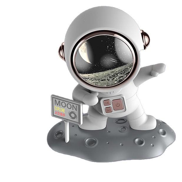 High-Value Astronaut Bluetooth Speaker: Desktop Decoration Valentine's Gift for Boyfriend