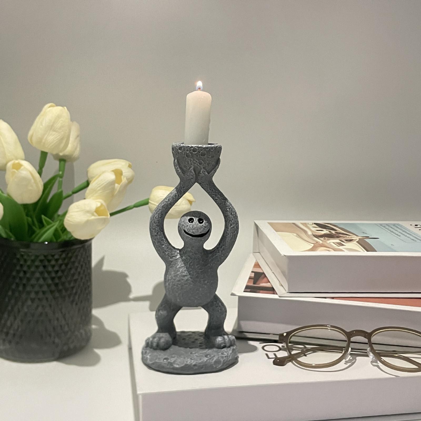 

Ручной алтарь, абстрактная кукла, подсвечник, украшение для гостиной, спальни, чайная лампа, украшение, европейское искусство, изделия из смолы One Size