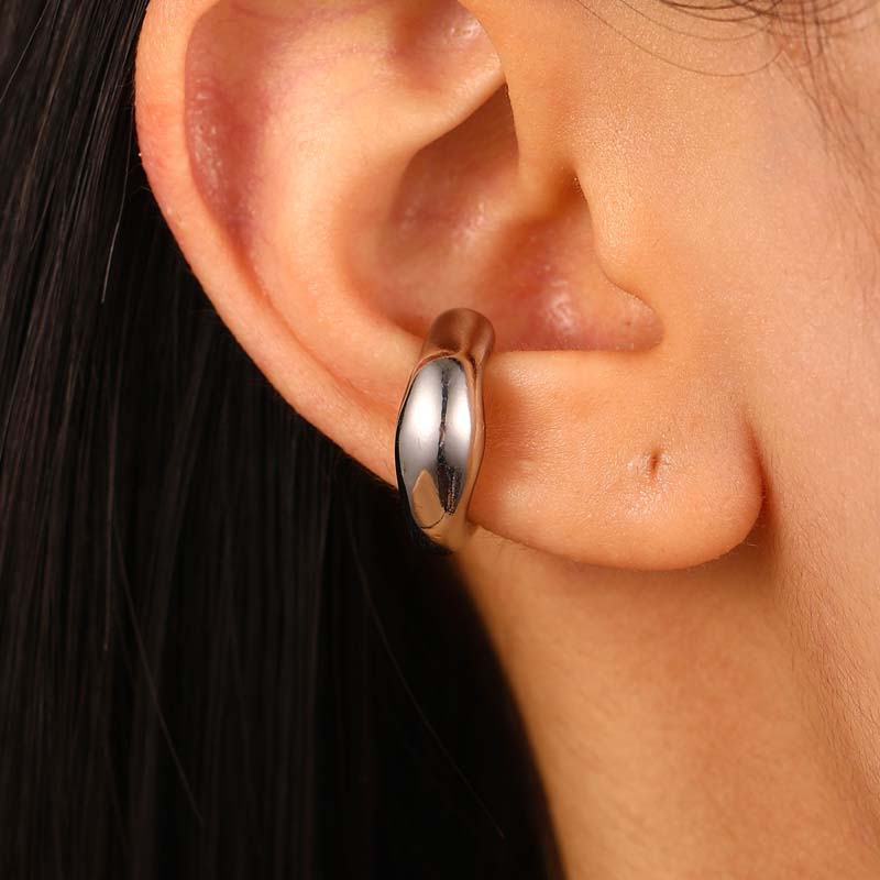 

Fashion Metal C-Shaped Chunky Ear Clip Earrings for Women Men Simple Gold Color Non-Piercing Ear Cuff Earrings Zircon Gifts