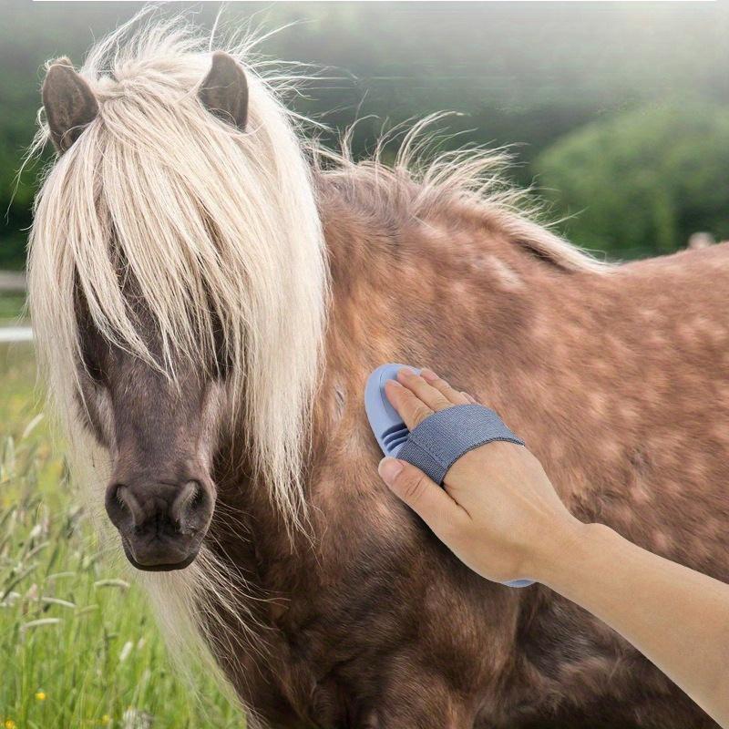 1PC Horse Brush Equestrian Supplies Bath Brush Horse Supplies Cleaning Brush Horse Equipment Supplies Massage Brush Horse Equipment