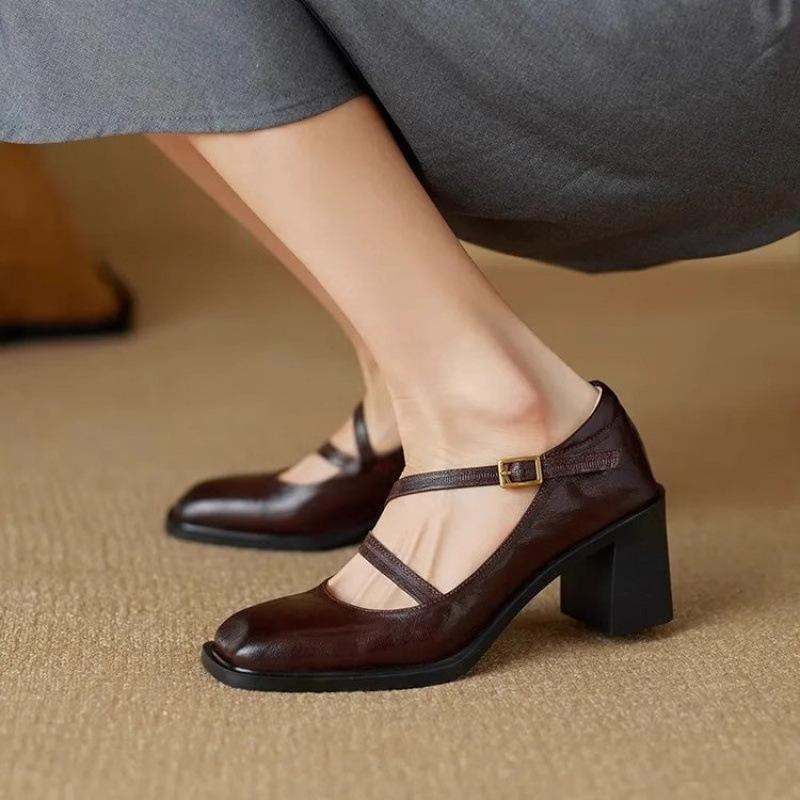 Fashion Hot Selling Women's High Heels Square Toe Buckle Designer Women's Shoes 2025 Fashion Winter Block Heel Mary Jane Shoes Zapatos