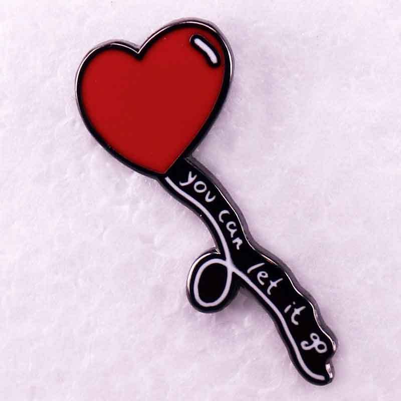 

«Ты можешь отпустить это» Брошь-буква в виде воздушного шара любви, значок для музыкального фаната, аксессуар