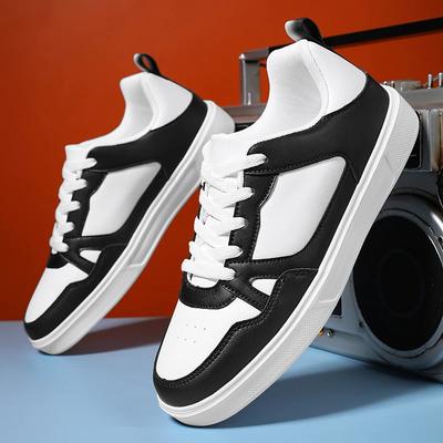 Fashion New Men Sneakers Light Summer Fashion Versatile Flat Bottom Sports for Men Outdoors Casual Hiking White Shoes Zapatillas Hombre