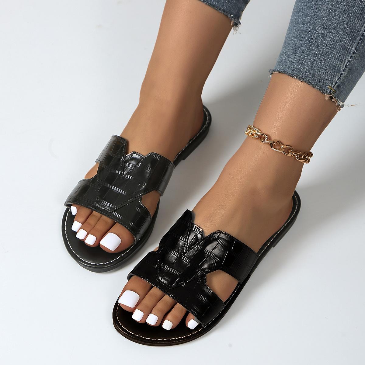 

Large size wind outside slippers women s summer new women s shoes flat sandals women s 36