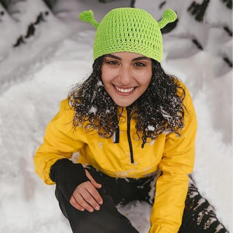 Adorable Gorro de Punto Temático de Goofy Shrek - Calentito, Ultra-Suave y Divertido para el Invierno