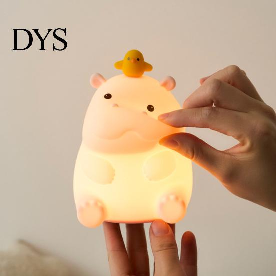 Warmer Schein Schlafzimmer Dekoration Niedlicher Nilpferd Nachtlicht, Tipp-Steuerung, 2 Helligkeitsstufen Quetschbar Nachttischlampe, USB Auto-Aus-Timer Wiederaufladbar Kinderzimmer