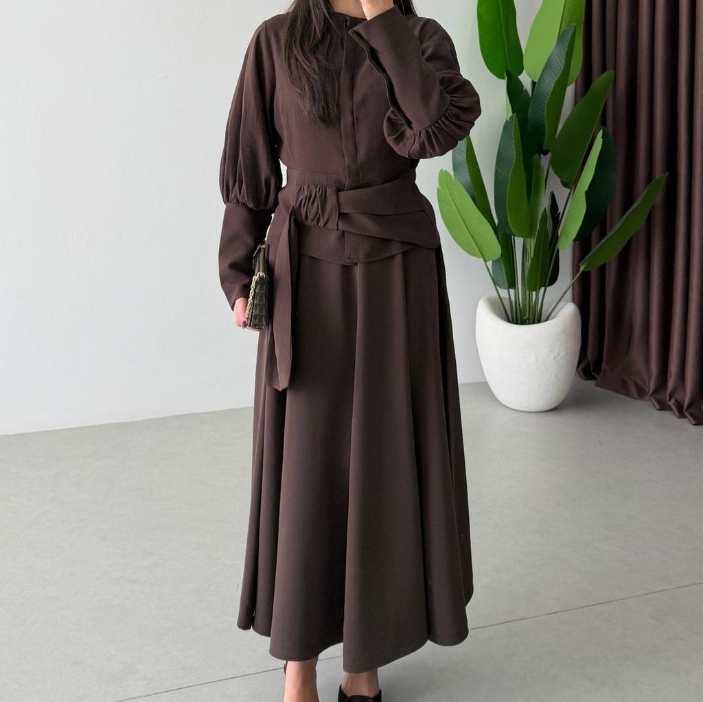 European and American Women's Clothing New High-end Design Round Neck Long-sleeved Lace-up Waist Cardigan Long Skirt Set
