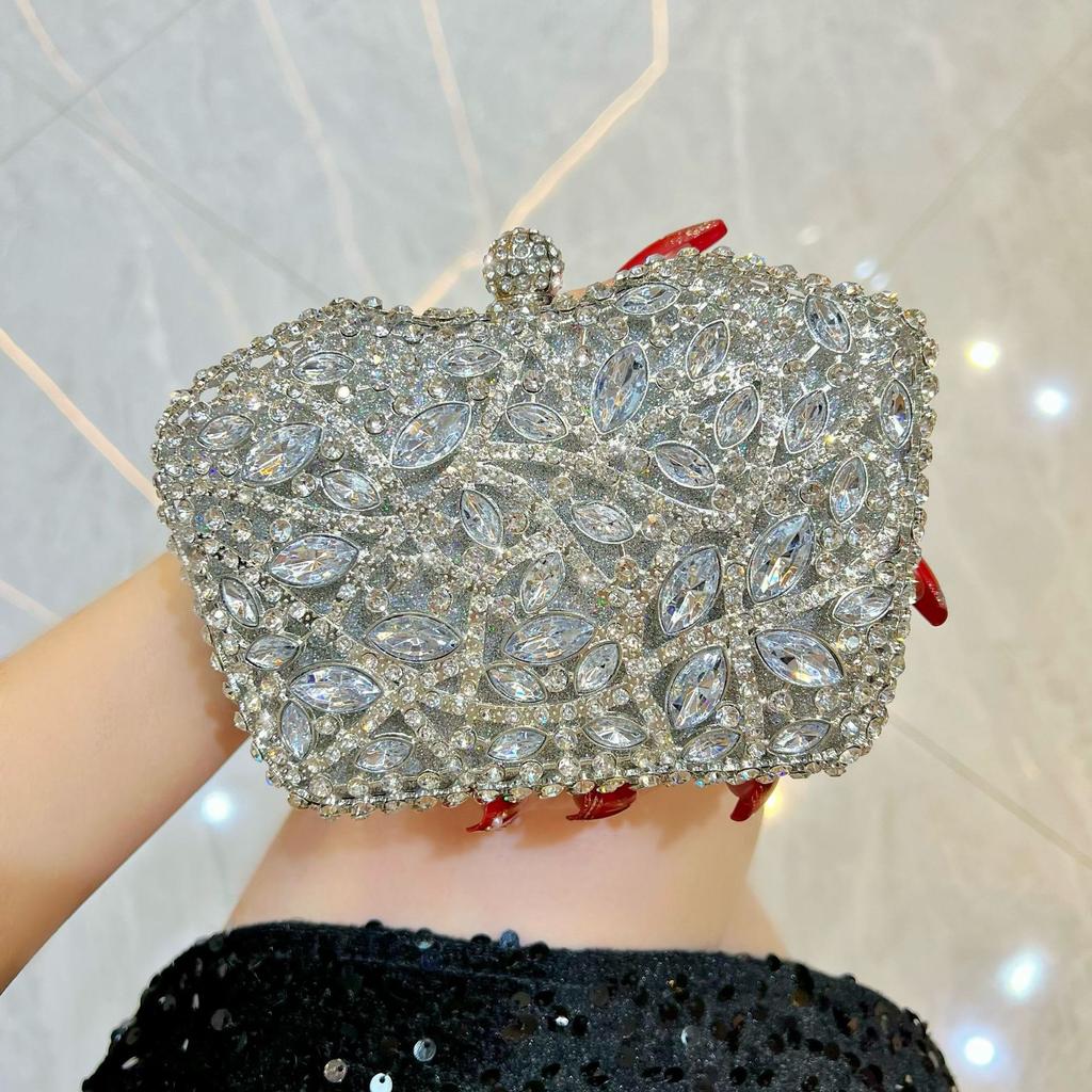 New Diamond-encrusted Dinner Bag, High-end Temperament Handbag, Banquet Light Luxury Messenger Bag, Hollow Clutch Bag