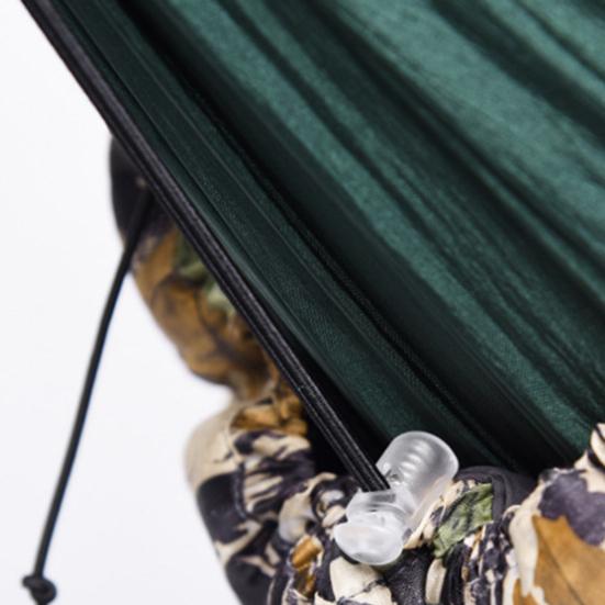 Tarnnetz Hängemattenschutz mit Reißverschluss Verstellbares Gummiseil Leichtgewicht Herbst Winter Tragbar Outdoor Camping Hängebett Thermischer Schutz
