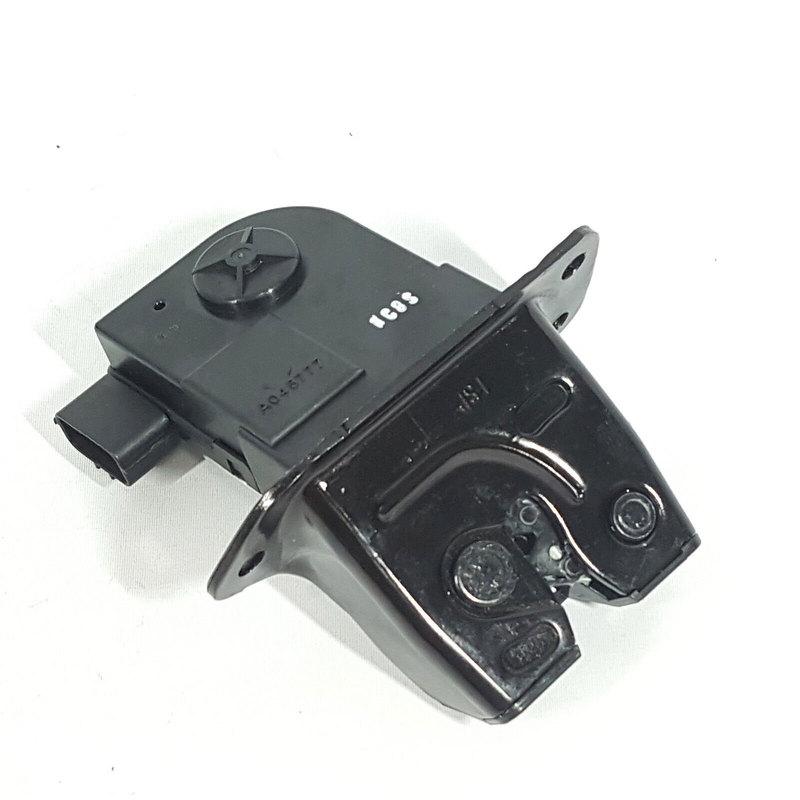 Original For 2012 - 2017 Veloster Rear Tail Gate Lock Latch Trunk Door Lock Block Actuator 81230-2v000 812302v000 A04577