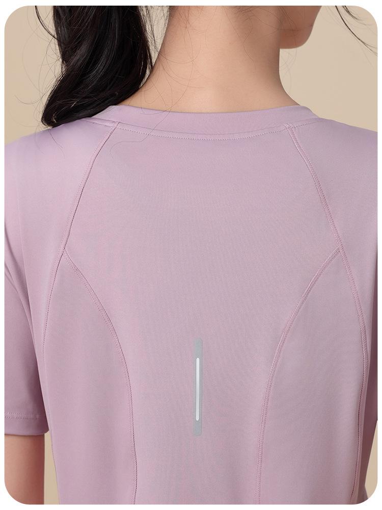 Plus Size Women's Quick-Dry Short Sleeve Sports Top for Yoga & Running