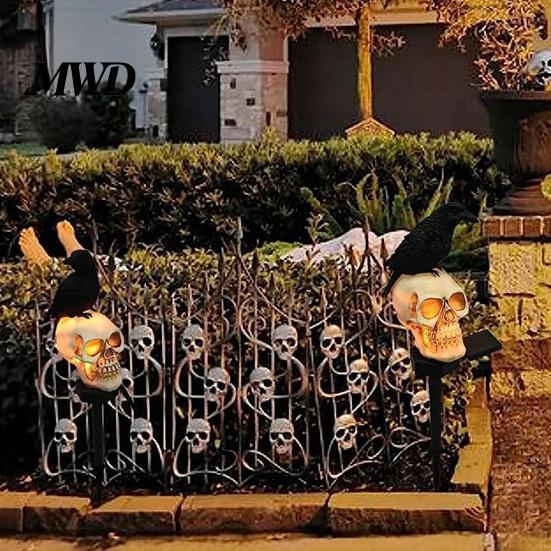 Solar Powered Pathway Lighting LED Crow Skull Light, Waterproof Halloween Gothic Decorative Stakes for Flowerbeds on Skeleton Head Stake Lamp Garden,