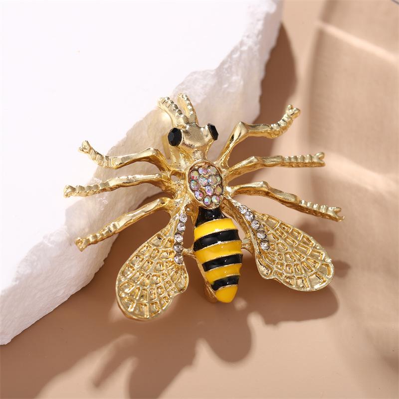 Fashion Bee Brooch