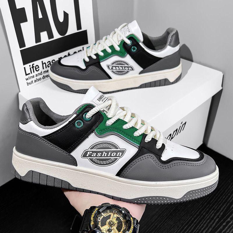 Men's Shoes Spring New Trendy Men's Versatile High End Lightweight Soft Sole Sports and Casual Small White Flat Shoes