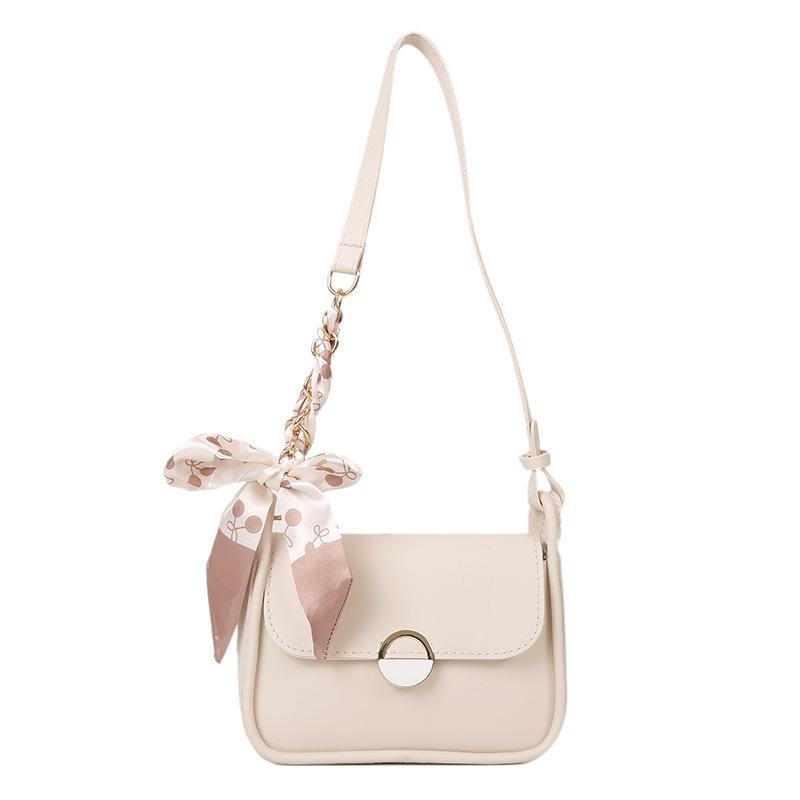 2025 Trendy Women's Chain Underarm Shoulder Bag: Versatile Textured Summer Crossbody Accessory