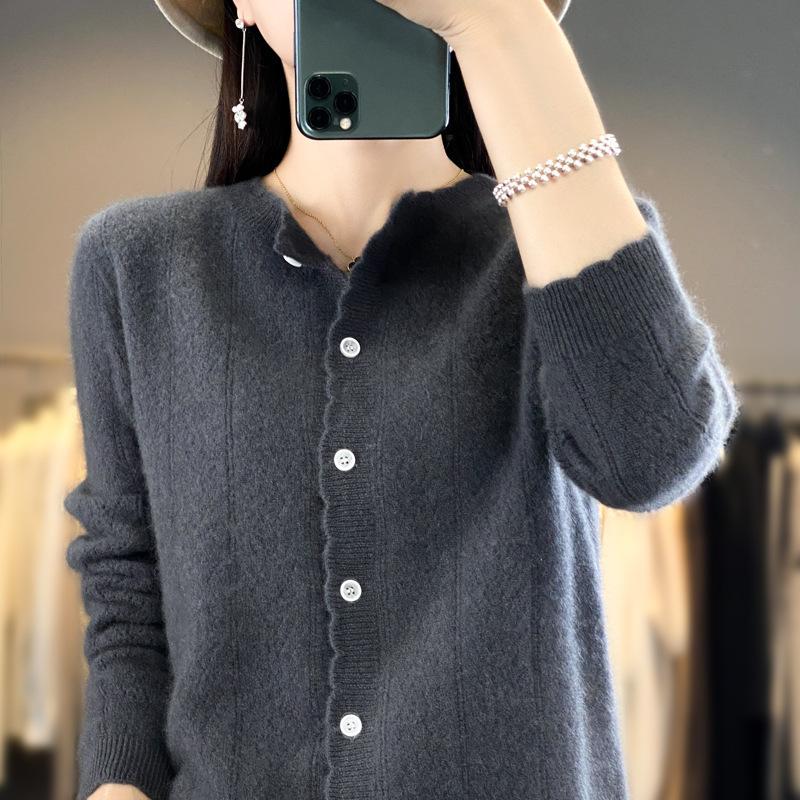 Cardigan Women's Autumn and Winter Round-neck Jacquard Sweater, Loose Wool Sweater, Knitted Light Jacket