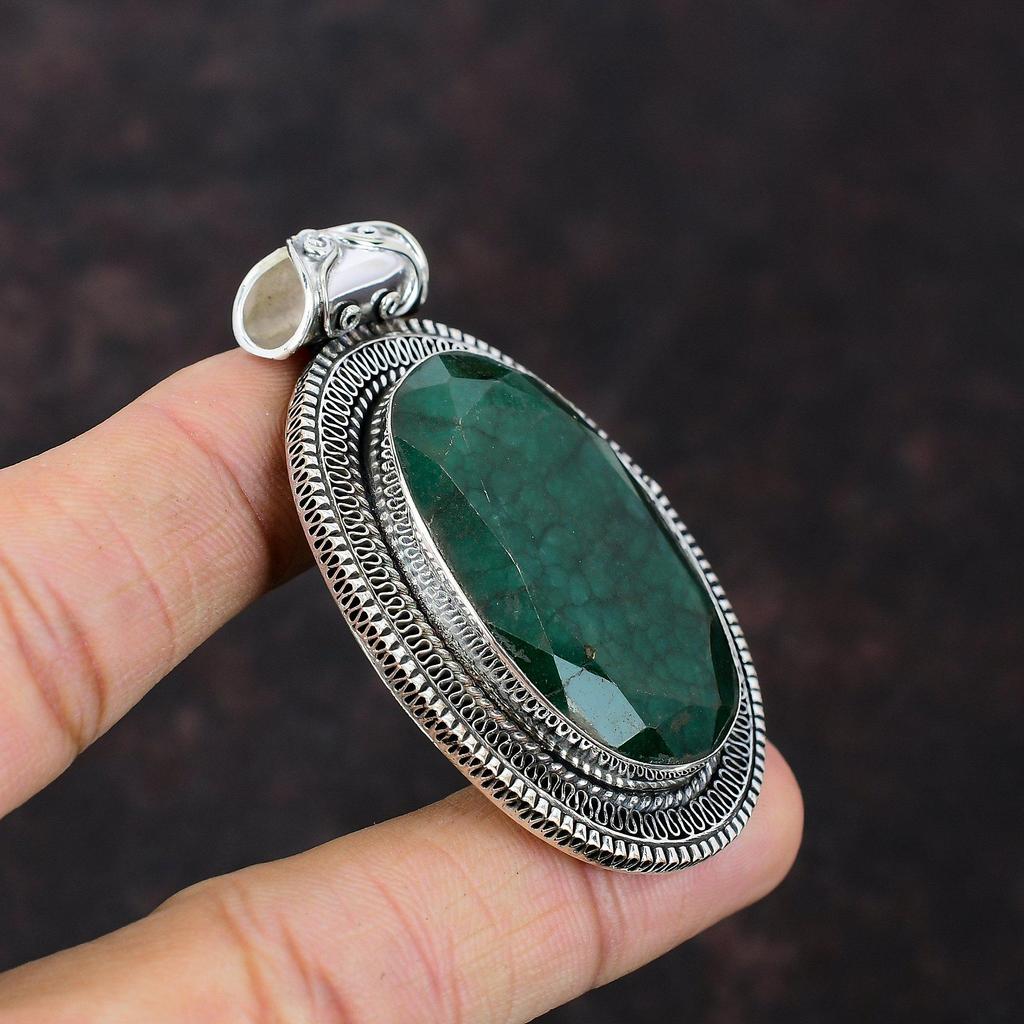 Faceted Zambian Emerald Pendant Gemstone Jewelry Vintage Pendant 925 Sterling Silver Pendant Designer Pendant Gift For Mom Handmade Pendant