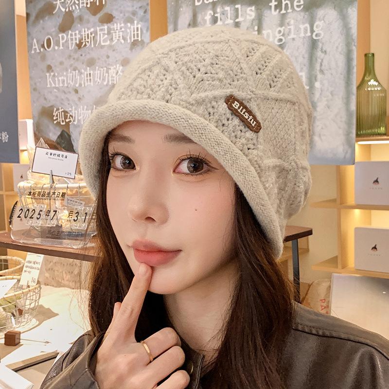 Sweet and Cute Wool Hat Women's Autumn and Winter Warm Ear Protection Plush Hat Big Head Circumference Knitted Hat