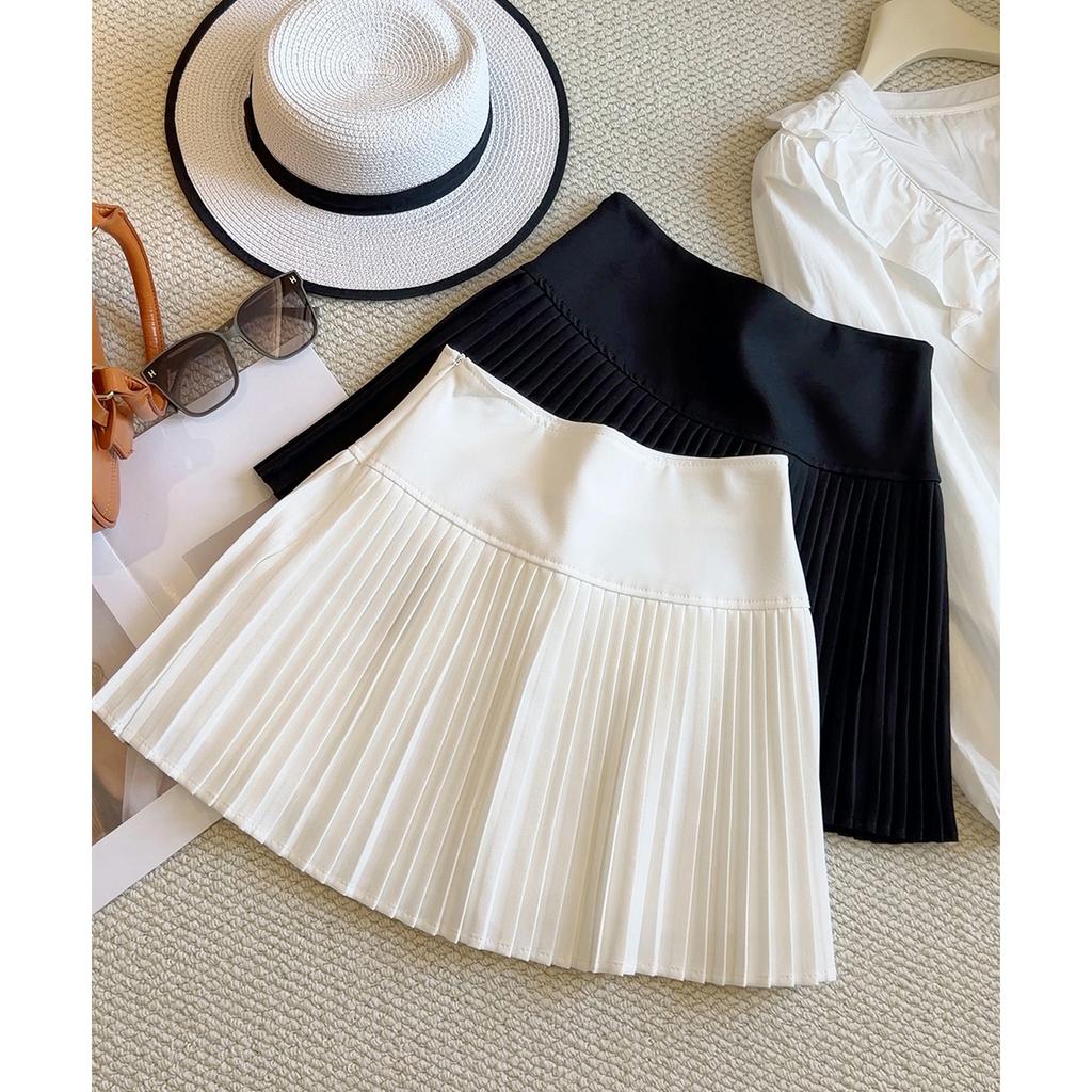 Women's High Waist Pleated Skirt A Line Mini Skirt Loose Fit Japanese Korean Casual Solid Color Anti Chafing Skort Trousers