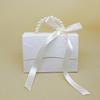 1PC Candy Box Bridal Showers Gift Boxes Giveaways With Pearl Handle Festive Easy to fold Parties Solid Color Elegant Weddings
