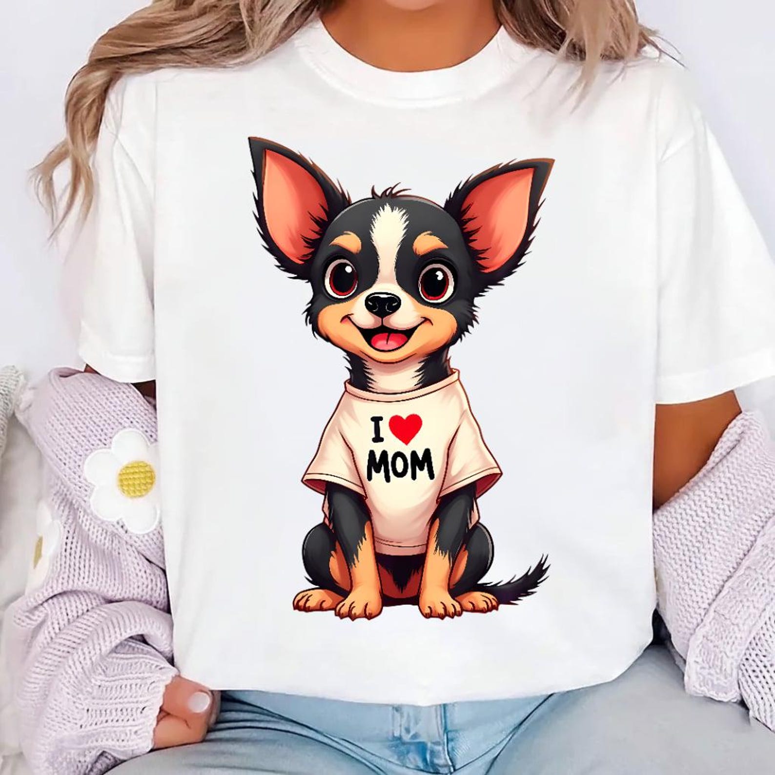 Chihuahua I Love Mom Shirt, Funny Chihuahua Dog Mom Gift, Mothers Day Dog Lover Tee, Cute Chihuahua Mom M