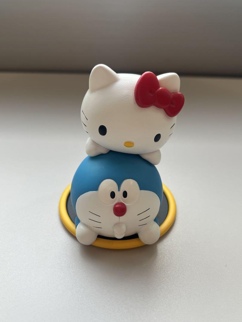 

[Б/У] Medicom Toy UDF Pass-Through Hoop Sanrio Doraemon x Hello Kitty