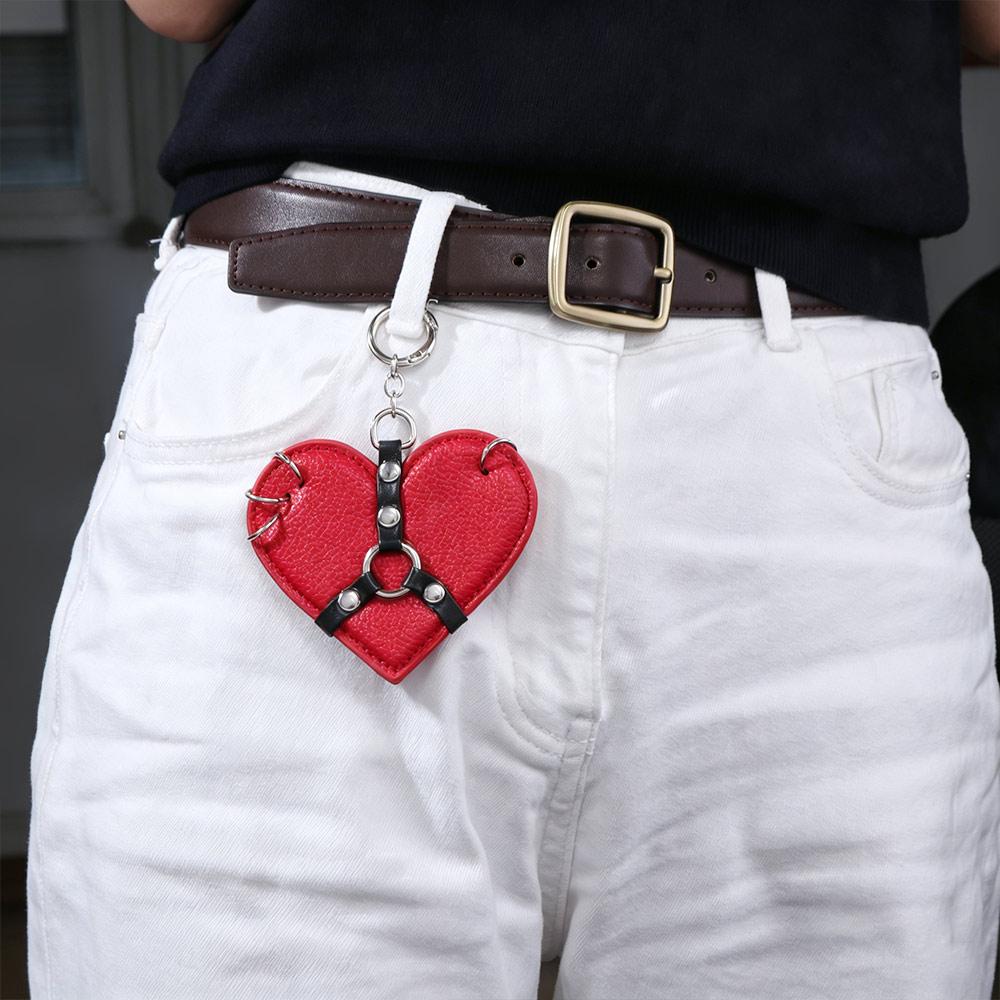 Portachiavi a Forma di Cuoio Punk Gotico Ciondolo per Borsa Creativo Borchie Cuore Fascino per Borsa Accessorio da Appendere
