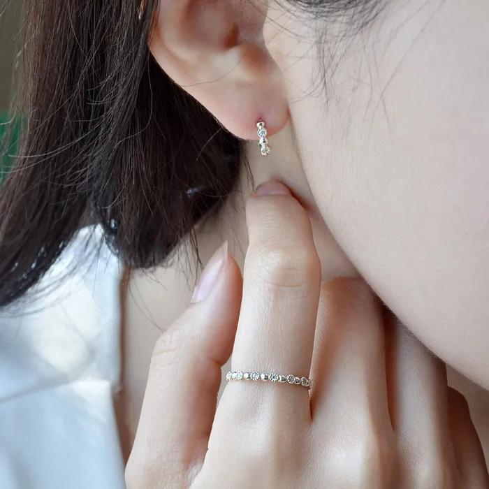 925 Silver Daily Cubic One-Touch Hoop Earrings Kaila