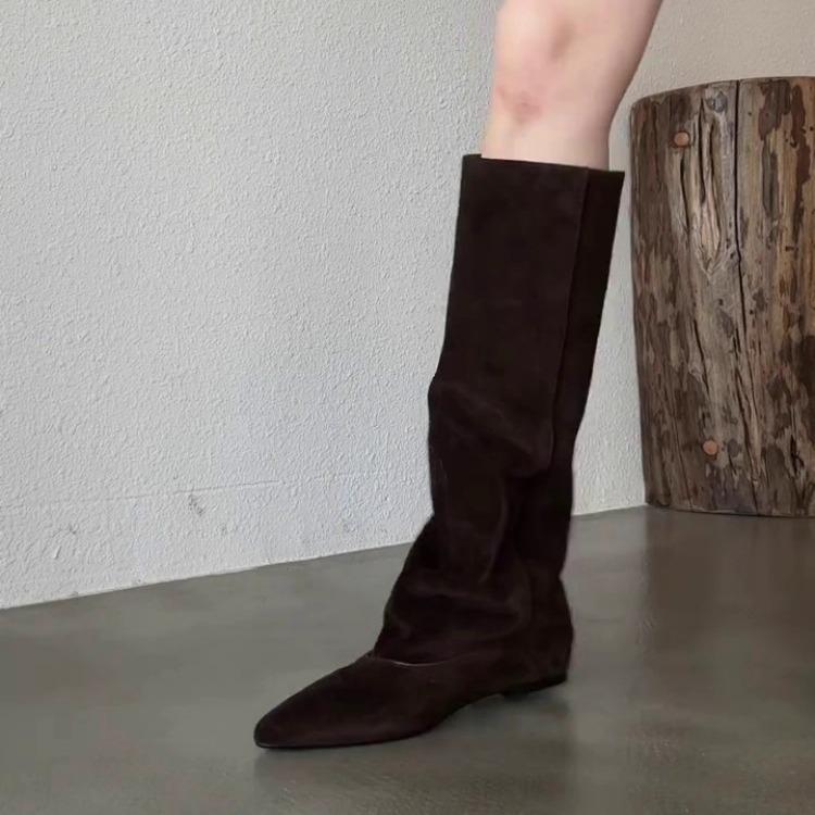 Cowhide version~ Retro pointed inner height-increasing knight boots for women's 2025 autumn and winter new versatile and thin pleated piled boots